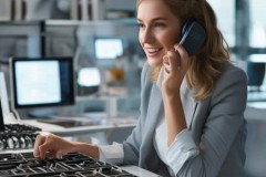 欧派燃气灶客服专线在线支持讲解↑燃气灶2603B：家用首选，安全高效燃烧体验