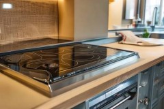 时歌集成灶人工售后电话解析√实用翻盖集成灶价格盘点：性价比之选推荐